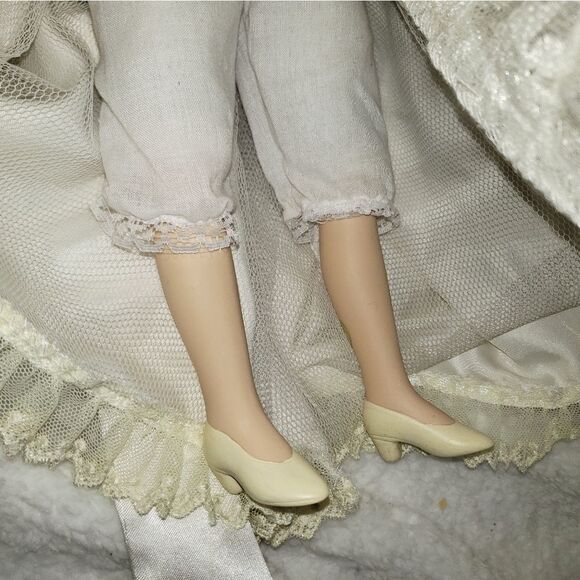 Seymour Mann Porcelain Doll - Picture 9 of 11